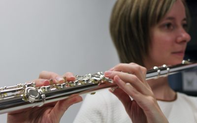 How to Hold Your Instrument – Woodwind: Tips & Reminders